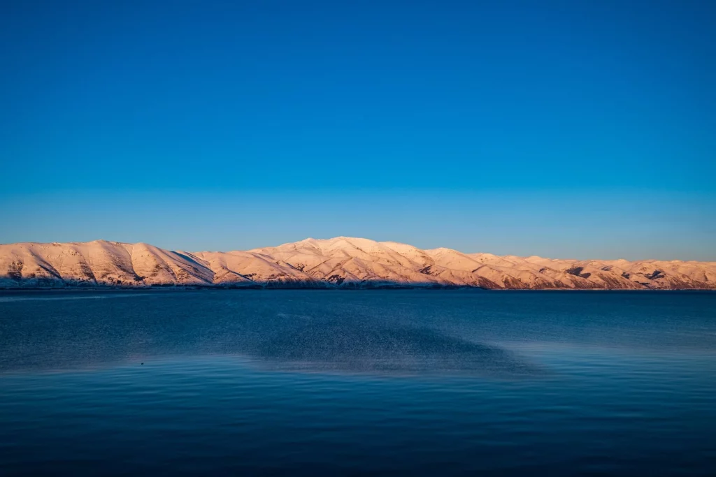 دریاچه سوان ارمنستان؛نگینی درخشان در طبیعت زیبای کشور ارمنستان